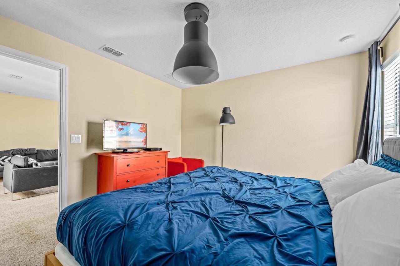 Heated Pool + Free Waterpark + Lazy River + Grill Davenport Exterior photo